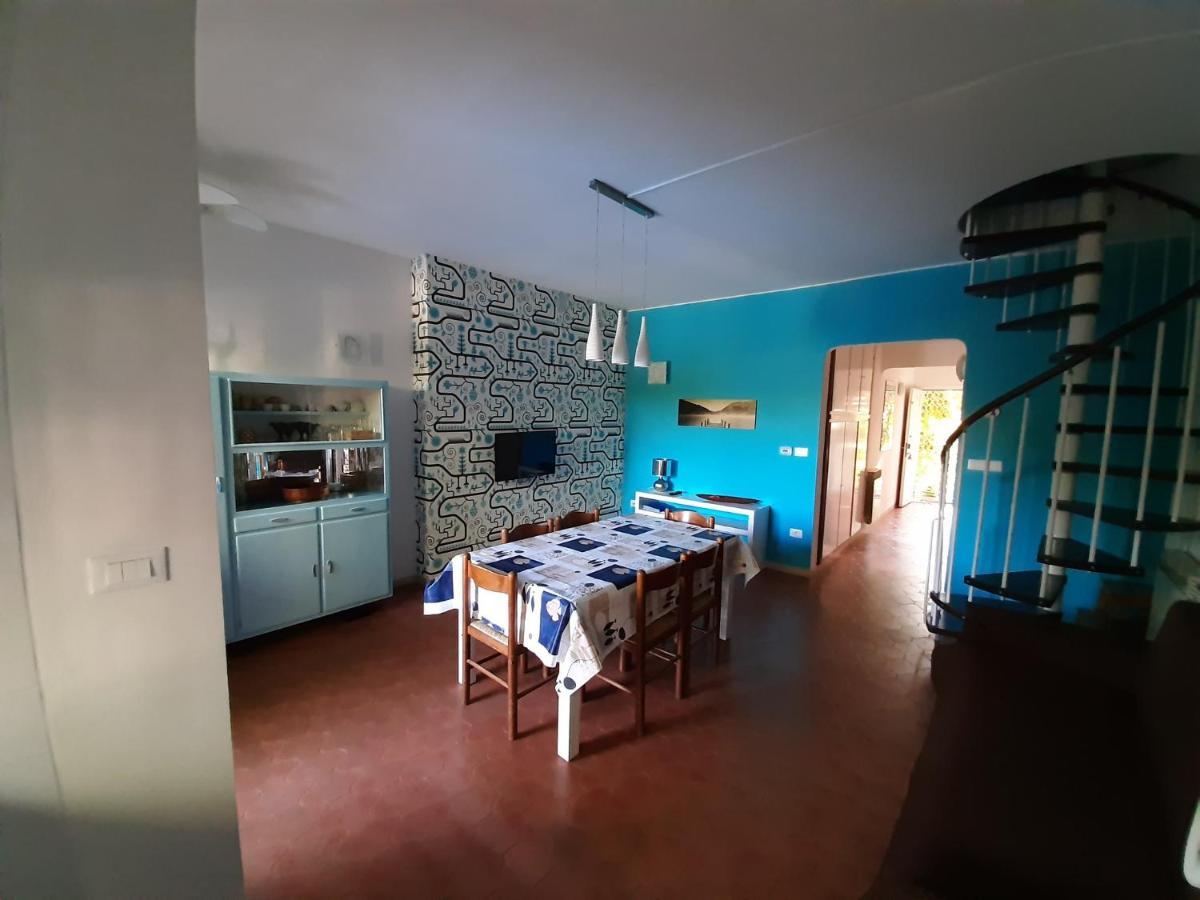 Appartamento Genziana - Con Vista Piscina E Garage ซีร์มิโอเน ภายนอก รูปภาพ