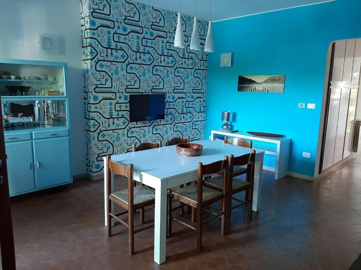 Appartamento Genziana - Con Vista Piscina E Garage ซีร์มิโอเน ภายนอก รูปภาพ